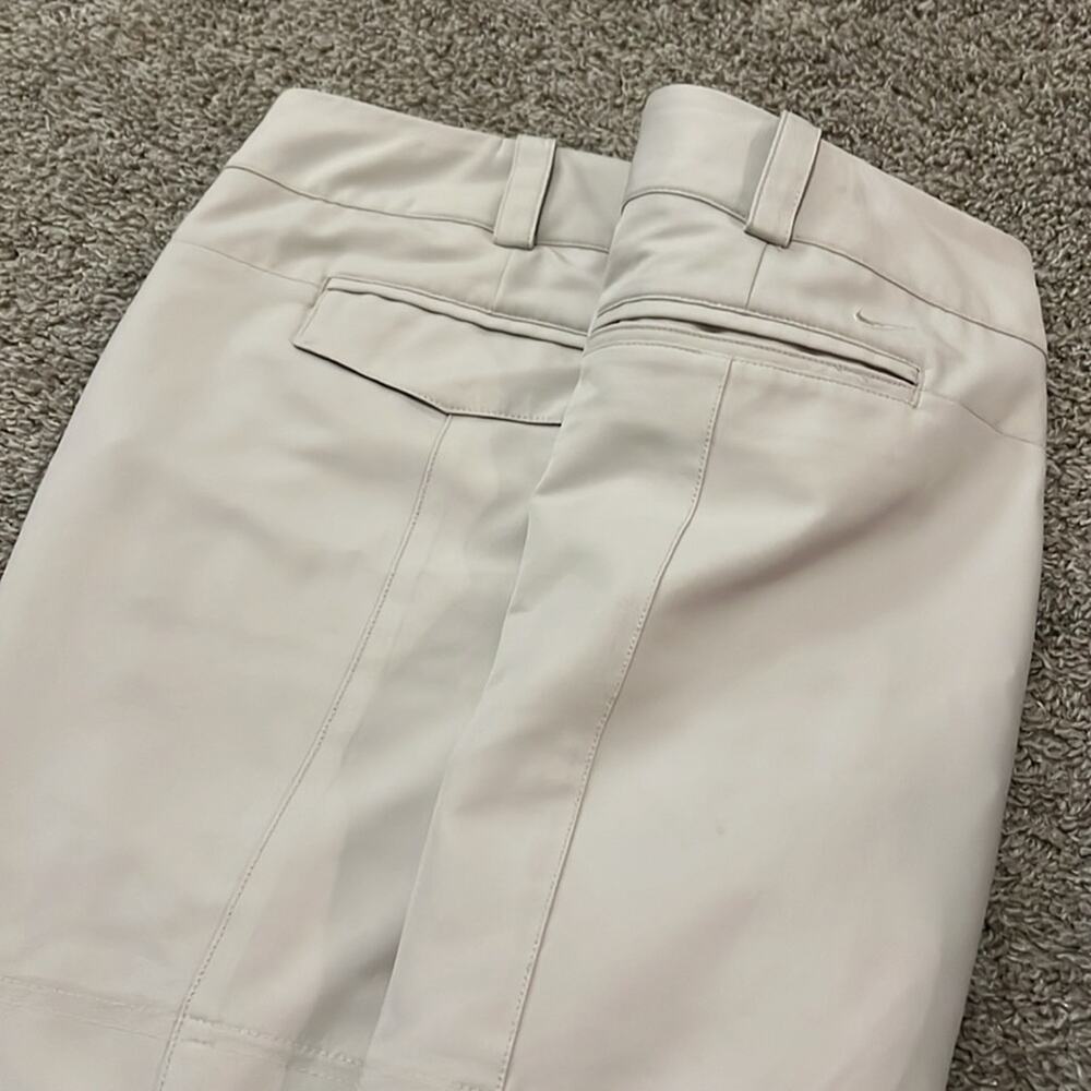EUC Womens NIKE GOLF‎ Tour Performance DRI-FIT skort 12 shorts tennis Beige Golf - Picture 16 of 16